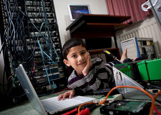 5歲電腦神童 Pass微軟專家試  