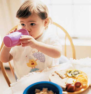 家長多著重營養吸收 忽略幼兒飲食技能