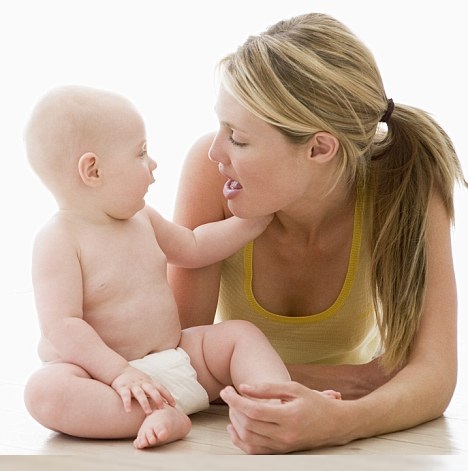 Talking to Baby Bump Really DOES Improve Child's Language