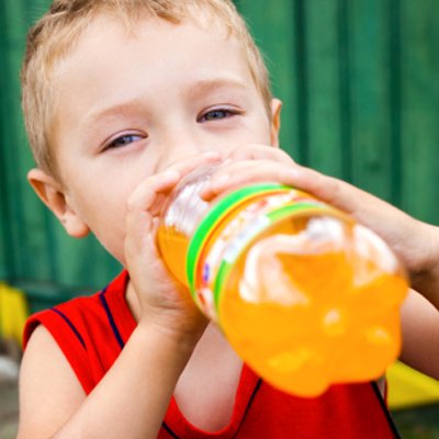 汽水會增加孩童患上癡肥的風險