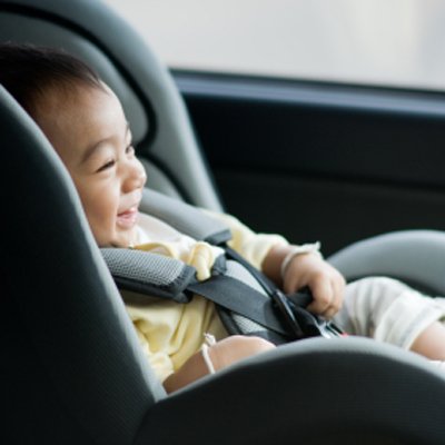 該怎麼選擇最適合寶寶的安全座椅？