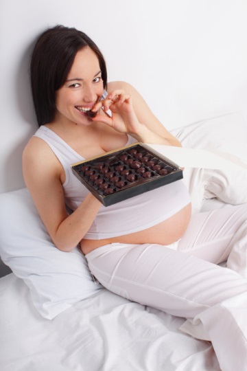 Eight Reasons Why Pregnant Women Should Eat Chocolate
