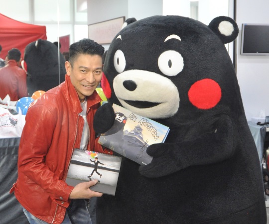 1st Collaboration in HK Raise Funds for Children in Low-Income Families